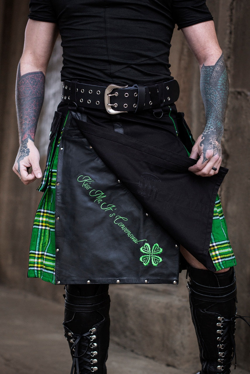 Versatta Irish Kiss Tartan Hybrid Cargo Kilt – Versatta Kilts - Main Image