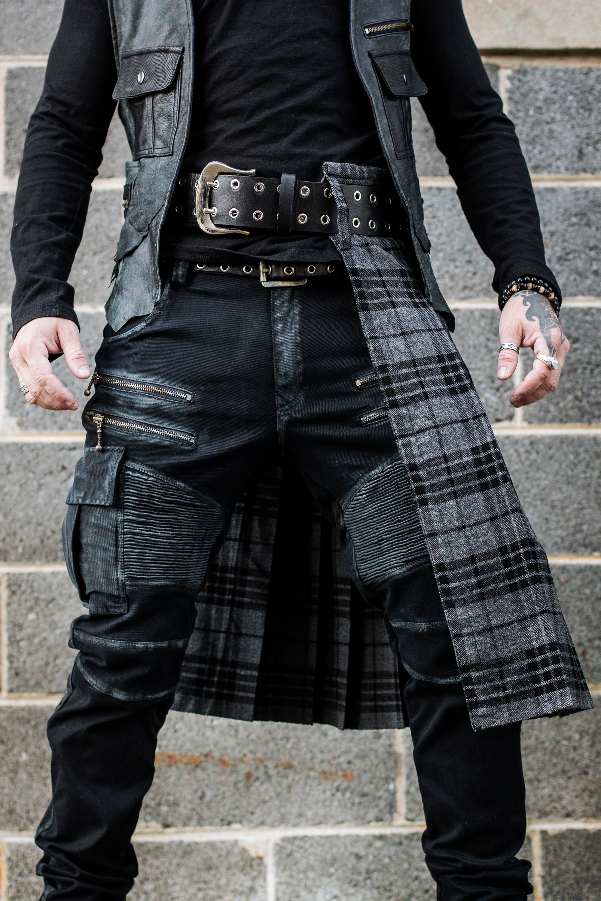 Outland Half Kilt - Tartan