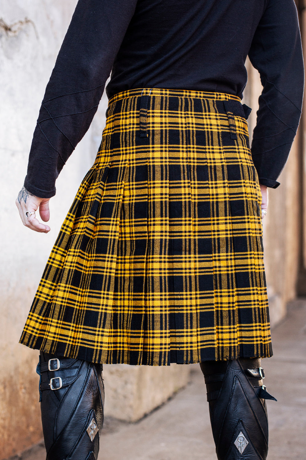 Versatta Tartan Traditional Kilt - Flaxenweave