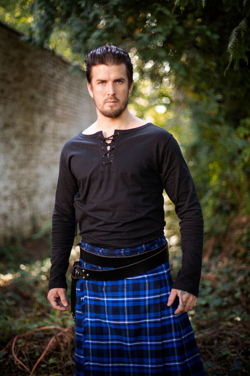 Versatta Tartan Traditional Kilt - Admiral