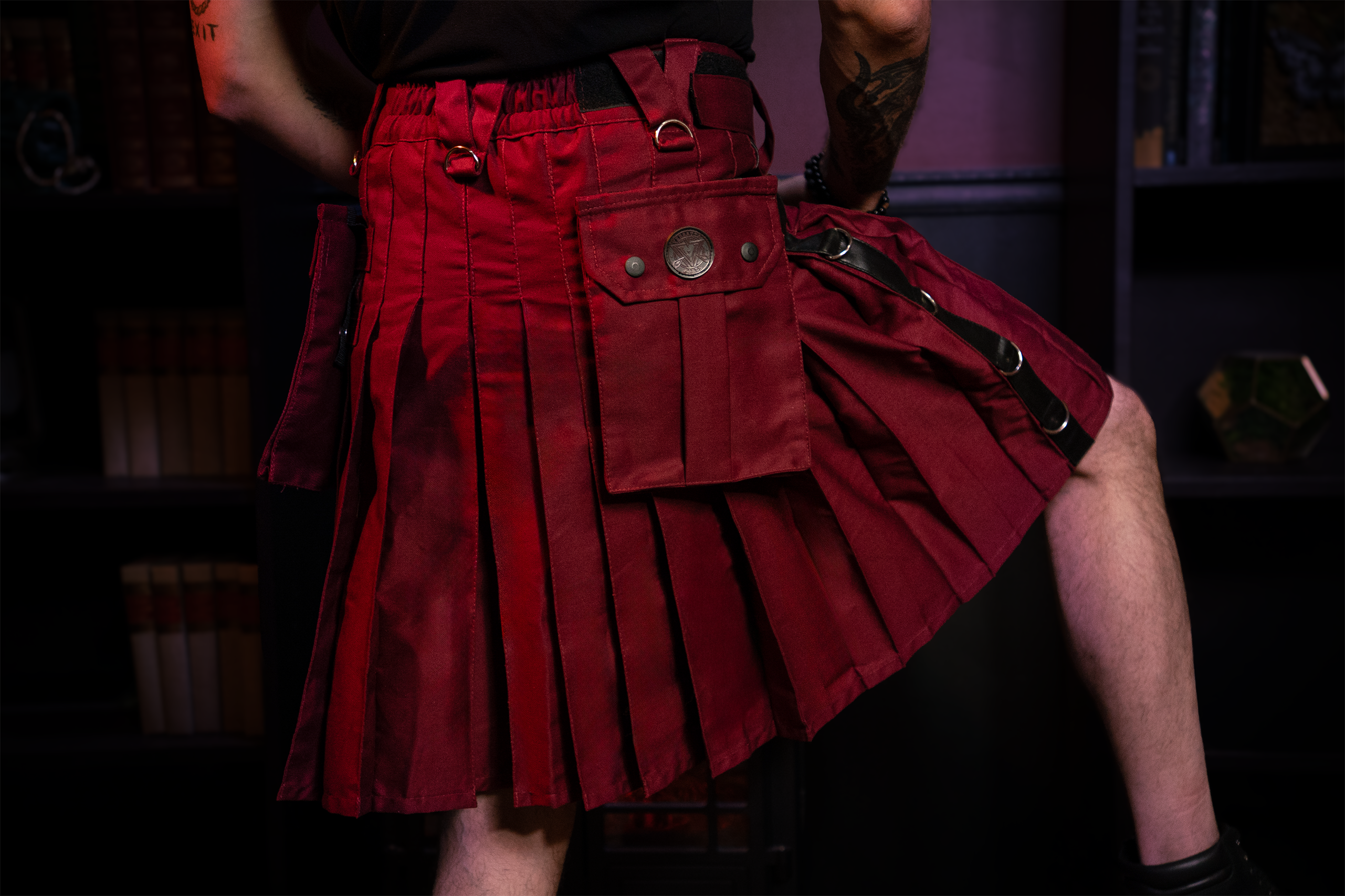 Versatta Gothic Cargo Kilt - Burgundy