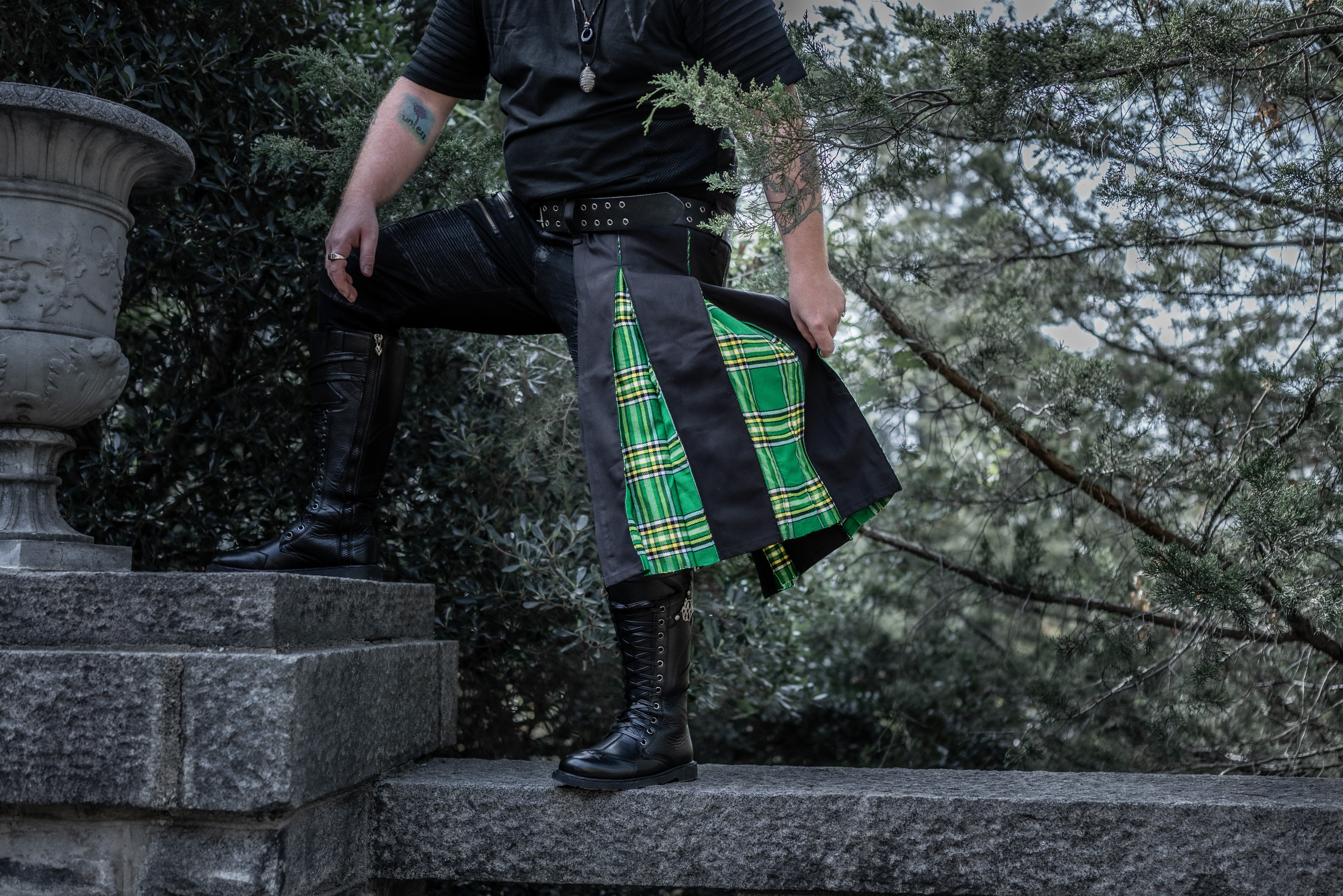 Outland Half Kilt - Hybrid Tartan