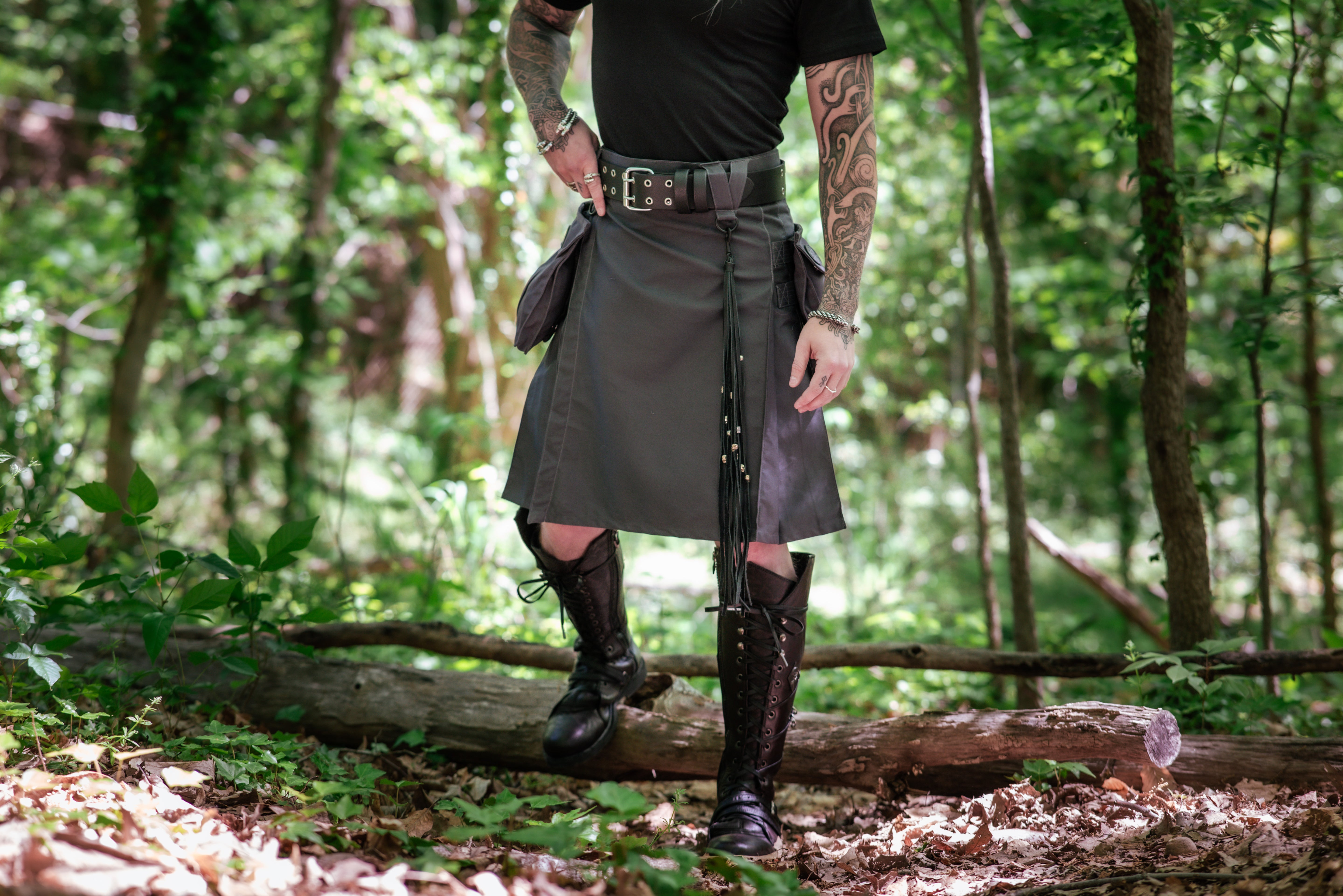 Versatta Cargo Kilt - Dark Grey