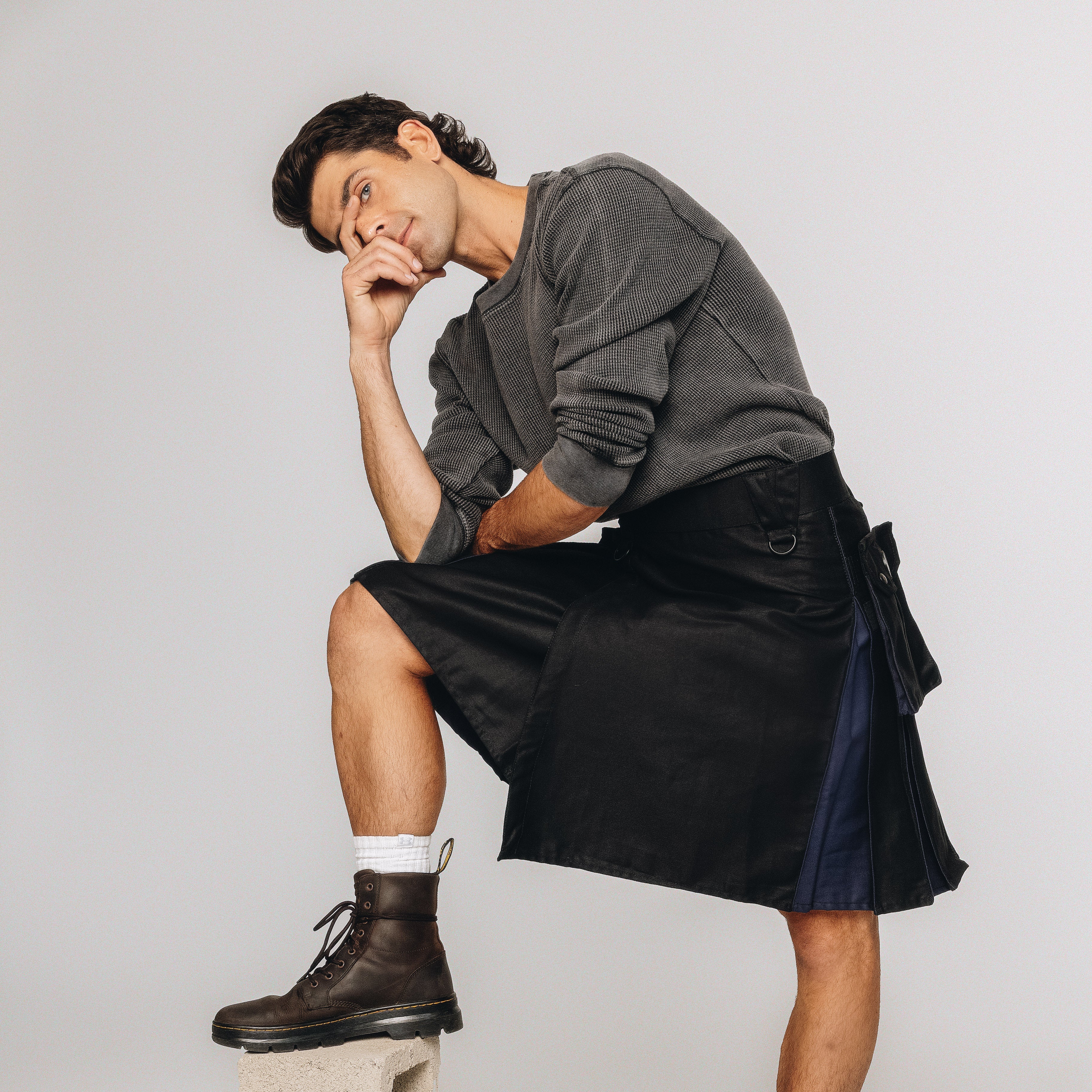 Versatta Hybrid Solid Cargo Kilt – 23"