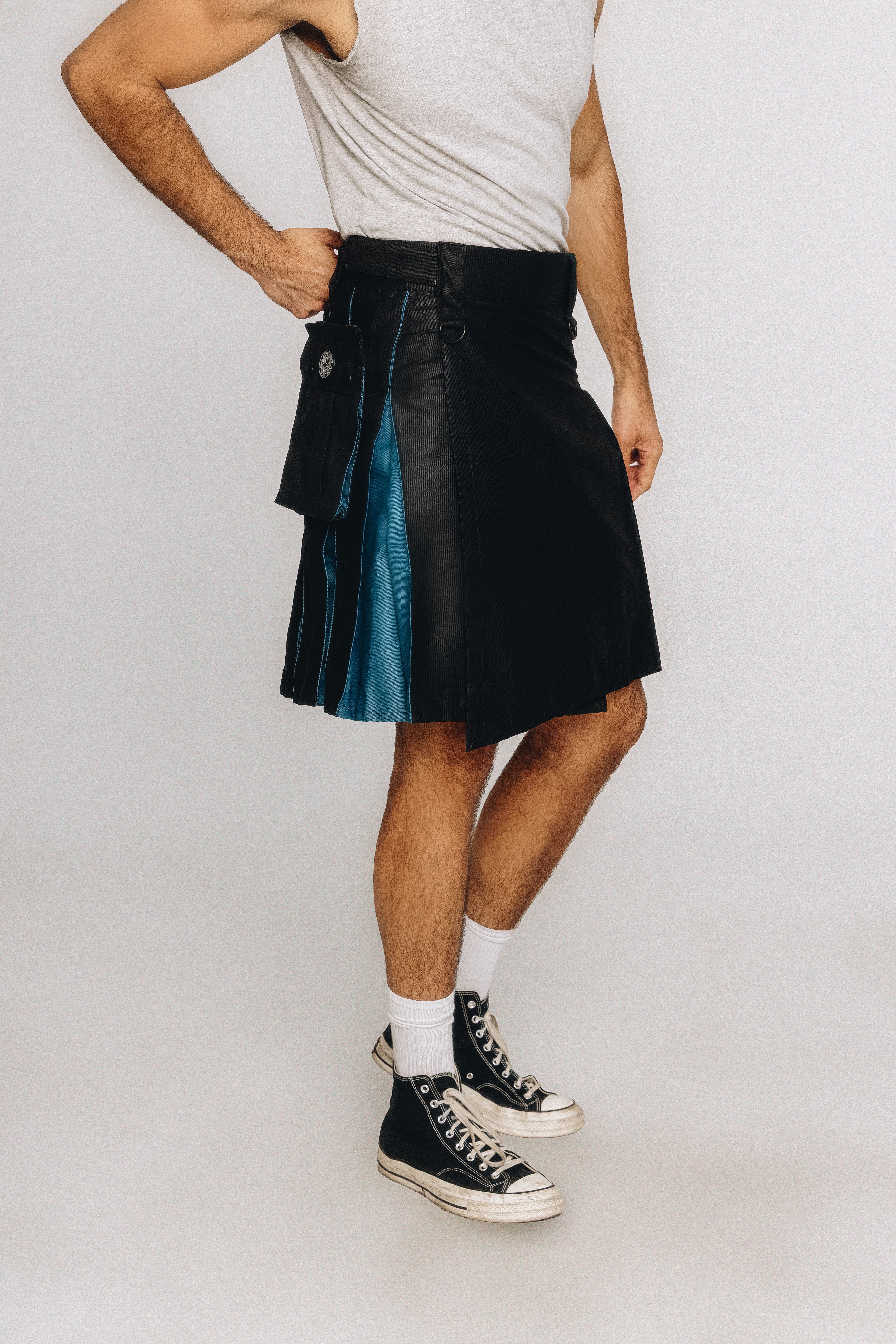 Versatta Hybrid Solid Cargo Kilt – 23"