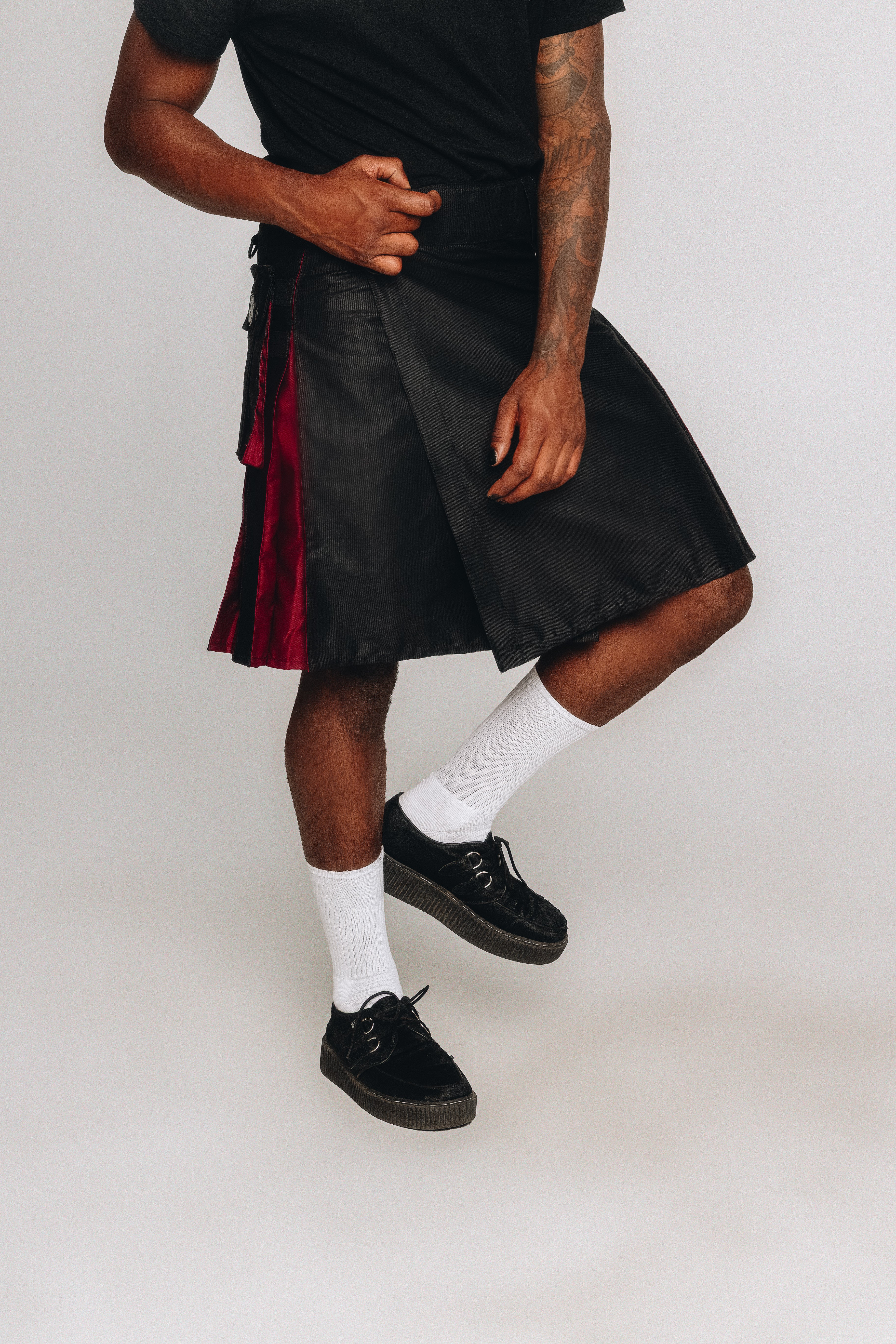 Versatta Hybrid Solid Cargo Kilt – 23"