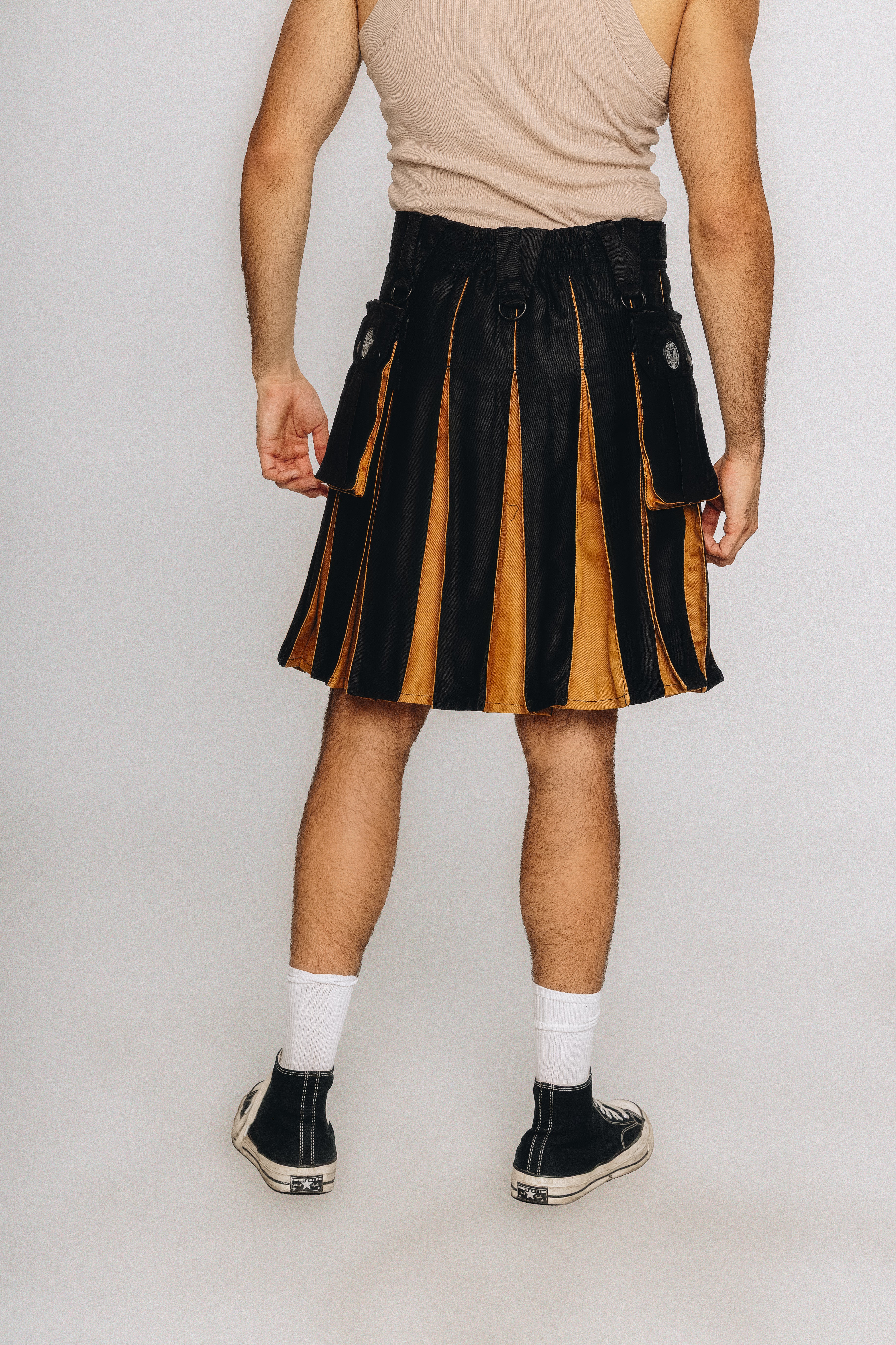 Versatta Hybrid Solid Cargo Kilt – 23"