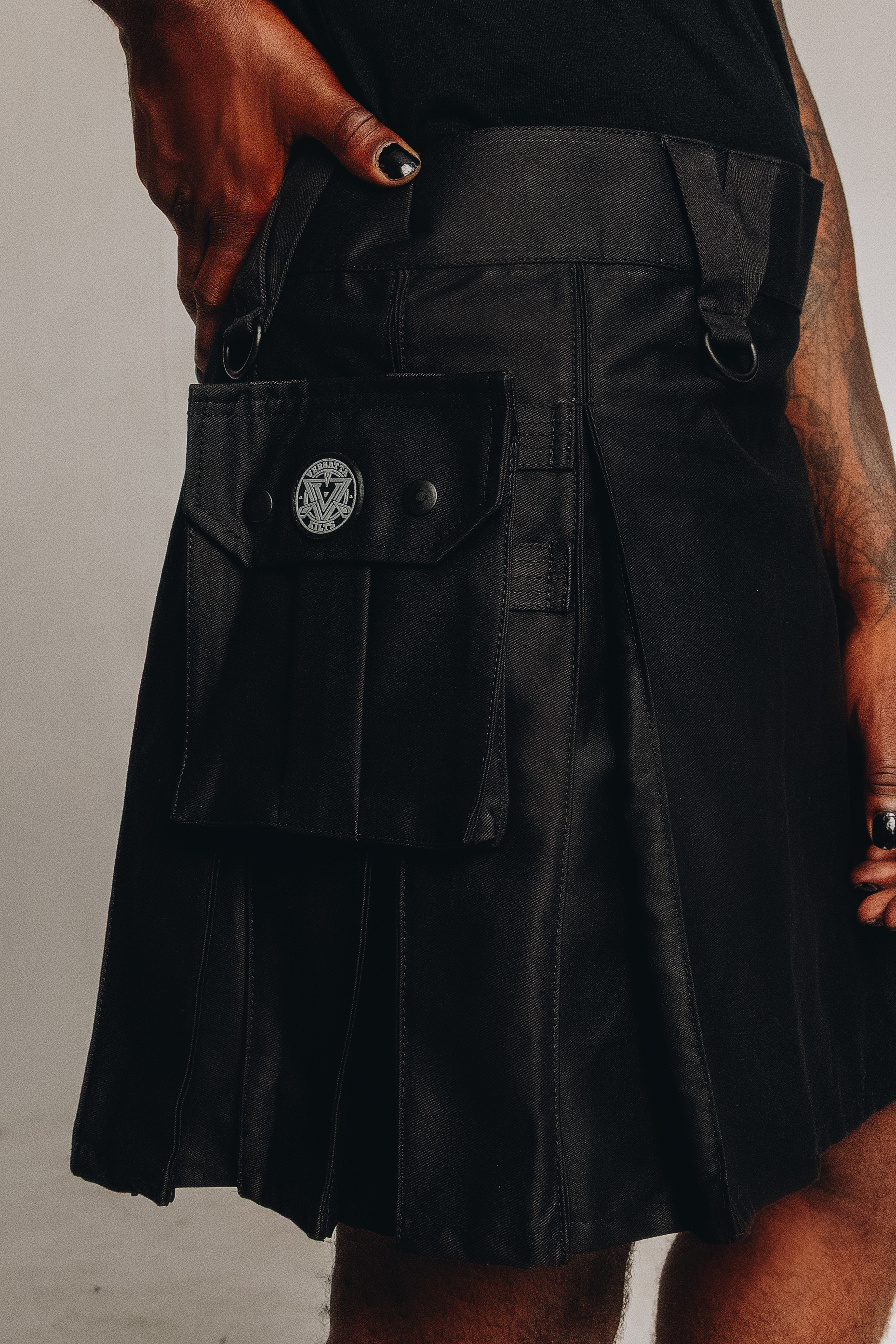 Versatta Knee-Length Non-Binary Pride Hybrid Cargo Kilt - 19"
