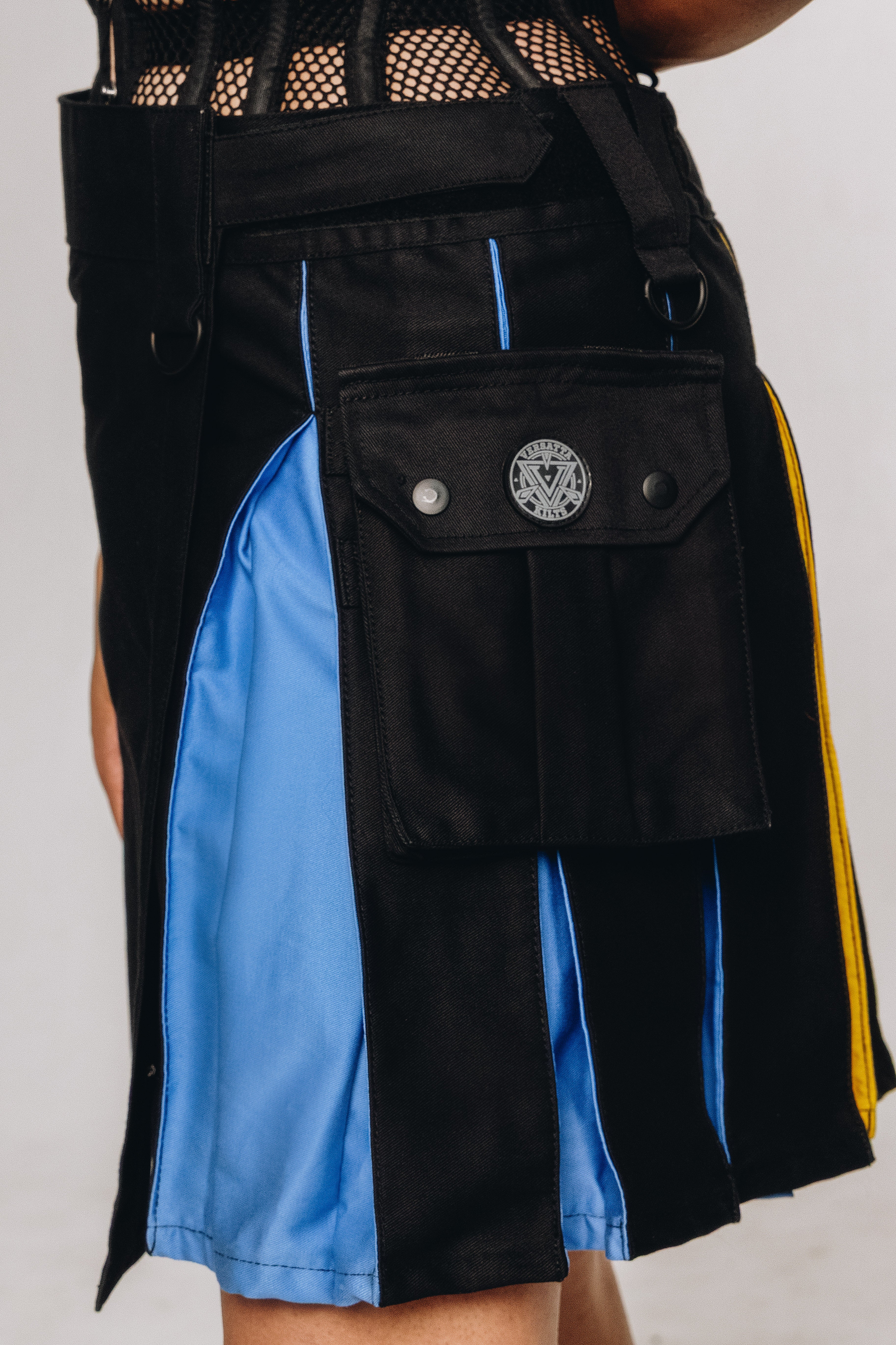 Versatta Knee-Length Pan Pride Hybrid Cargo Kilt - 19"