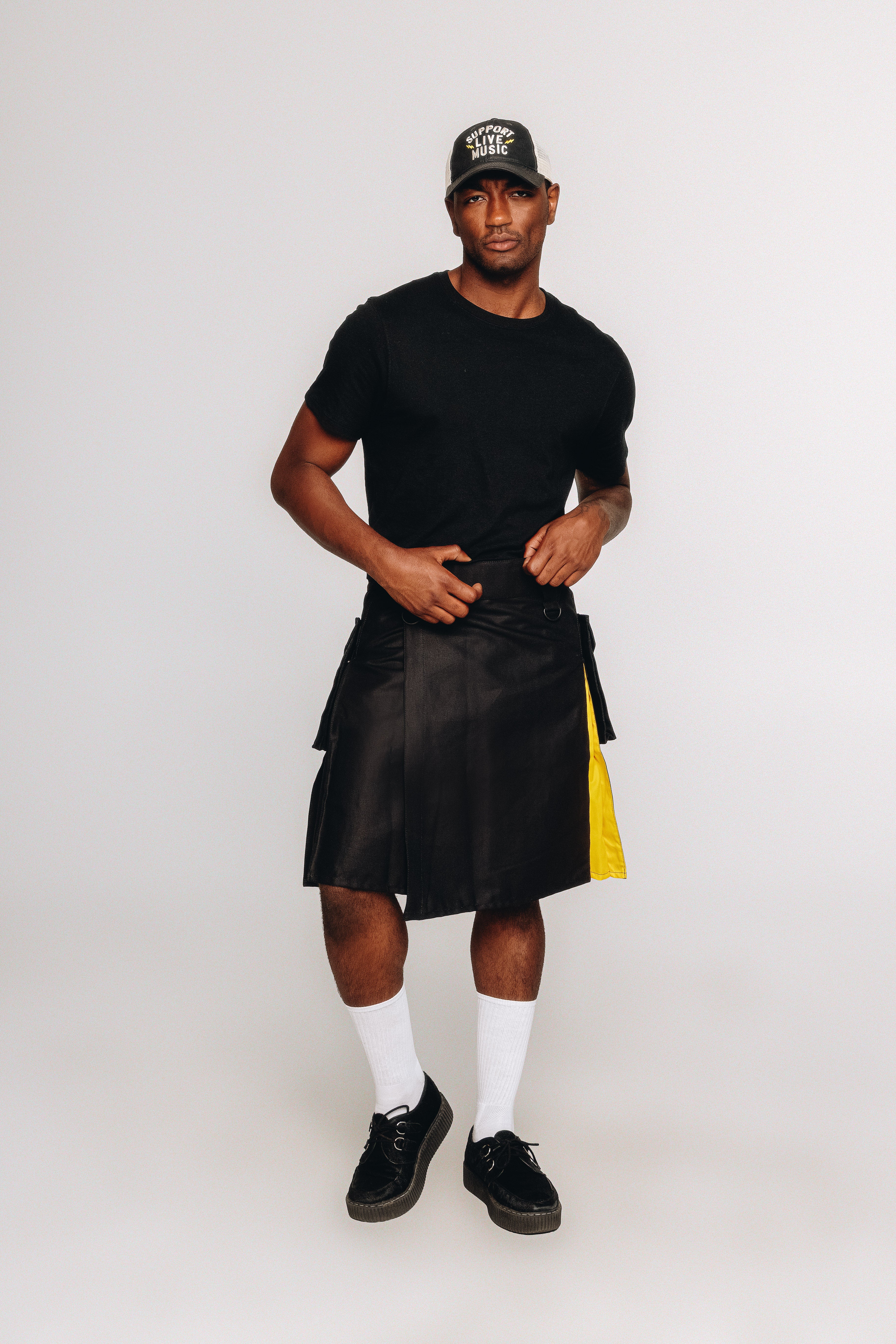 Versatta Non-Binary Pride Hybrid Cargo Kilt - 23"