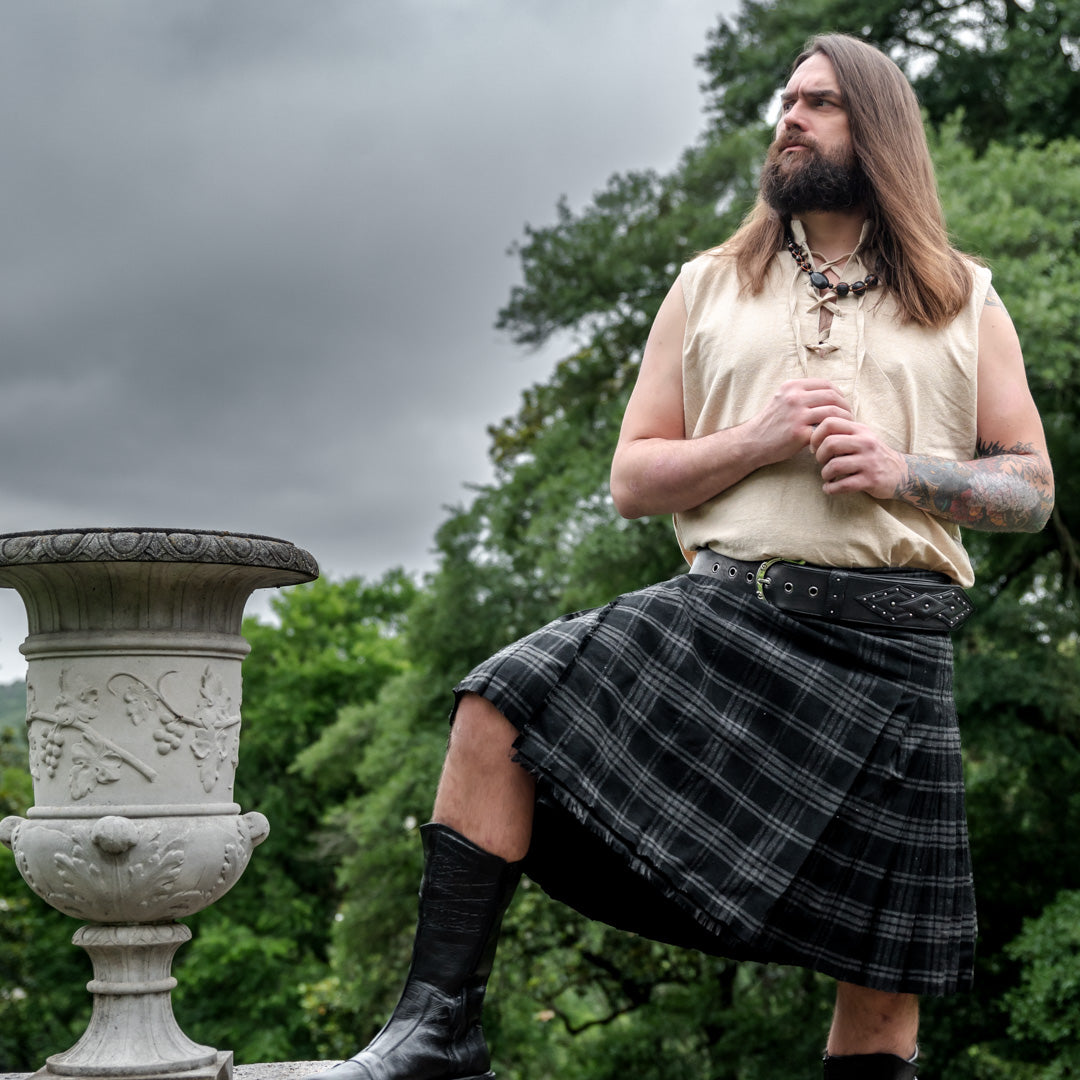 Versatta Tartan Traditional Kilt - 23"