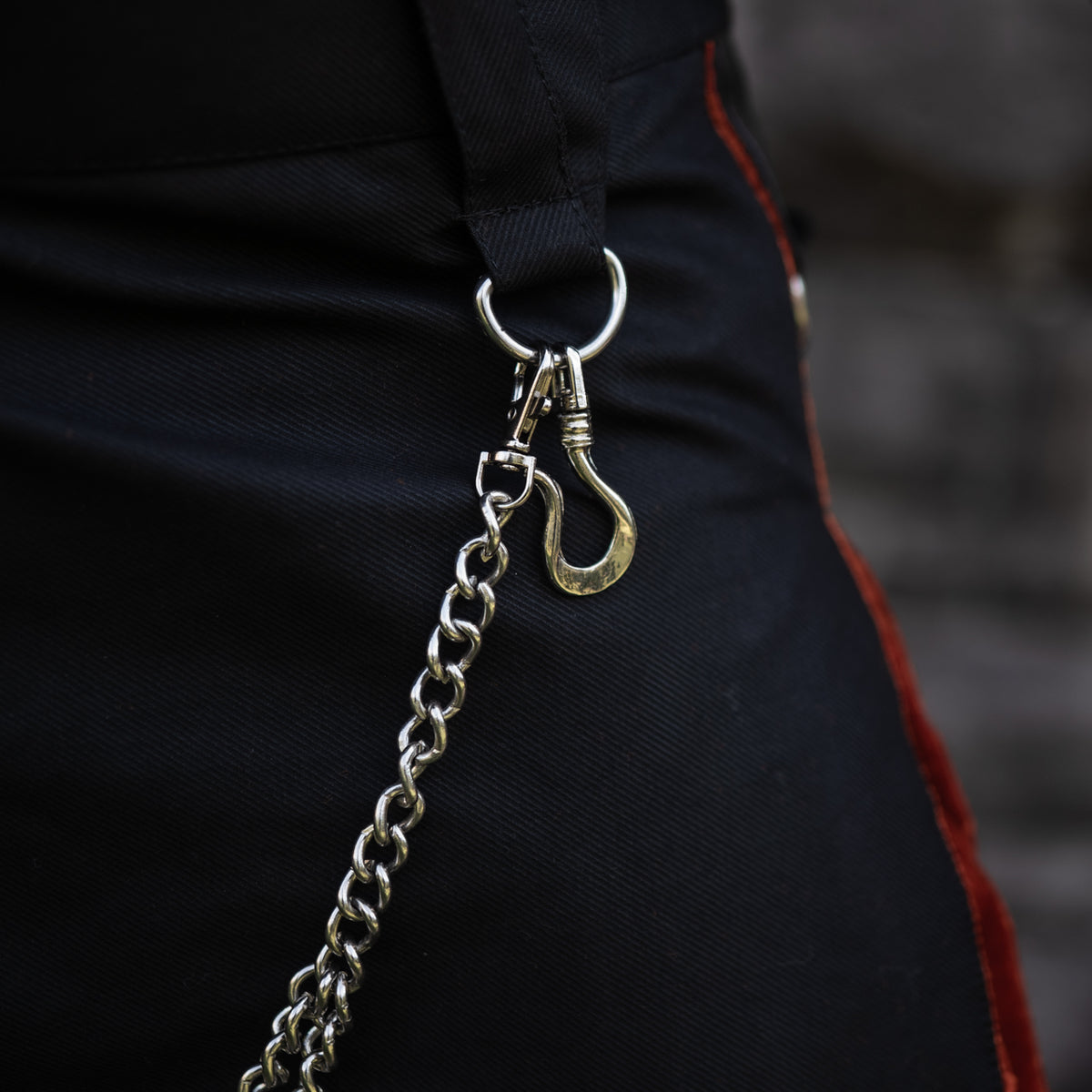 Versatta Gothic Velvet Cargo Kilt – 23"