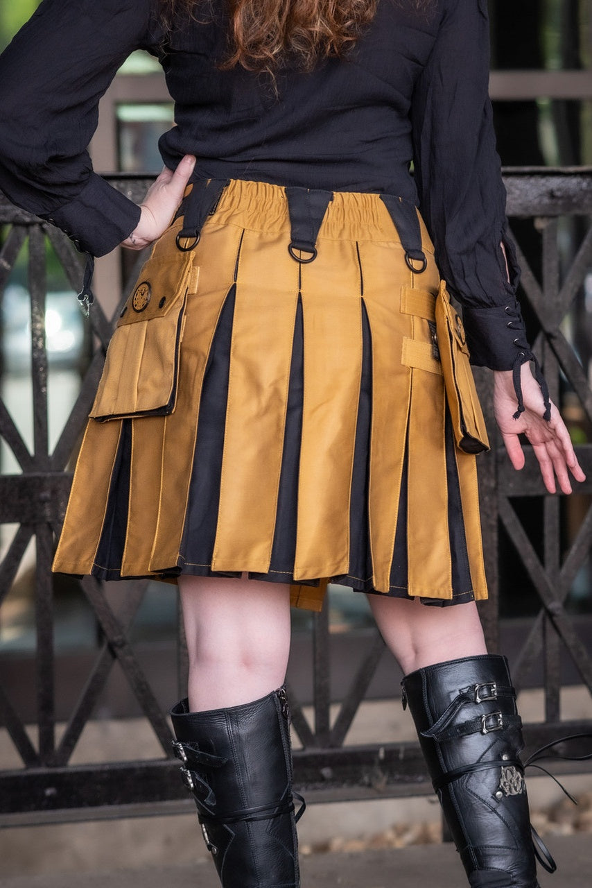 Versatta Knee-Length Hybrid Cargo Kilt - Gold/Black