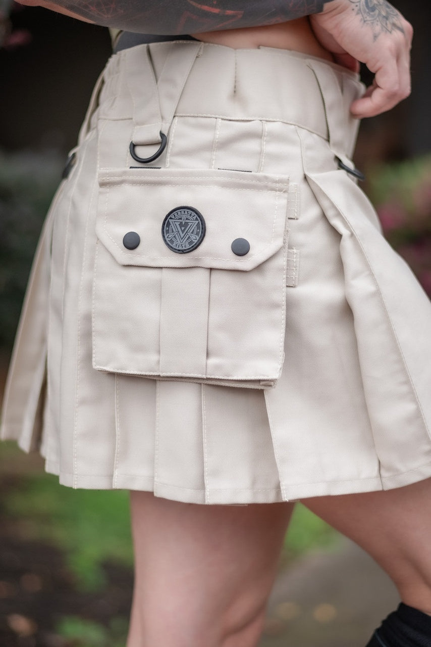 Versatta Mini Cargo Kilt - White Sand