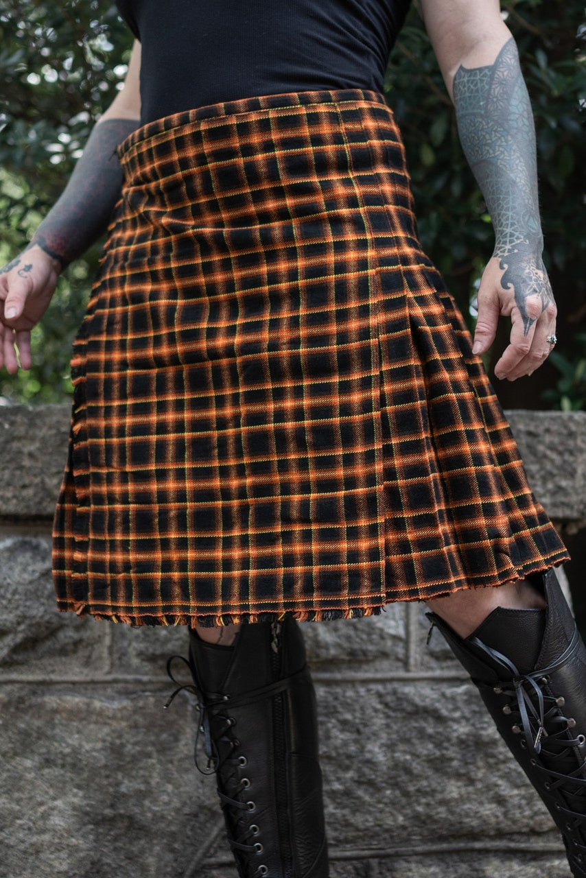 Versatta Tartan Traditional Kilt - Emberglow